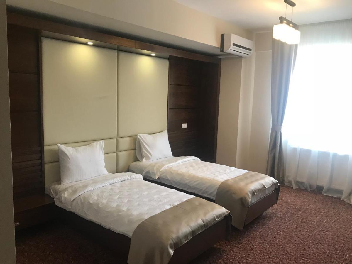 Hotel Best Ploieşti Dış mekan fotoğraf